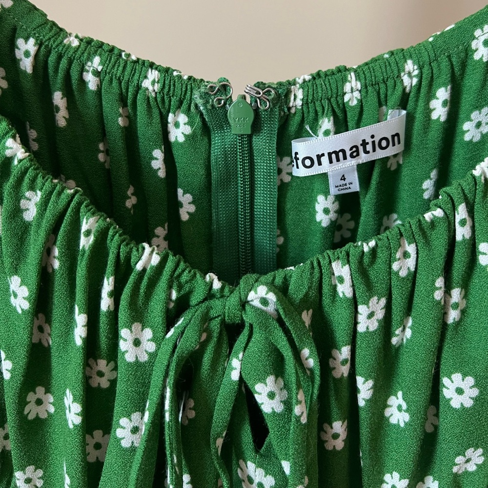Reformation Green Floral Puff Sleeve Mini Corbin Dress in Hannah - Picture 6 of 10